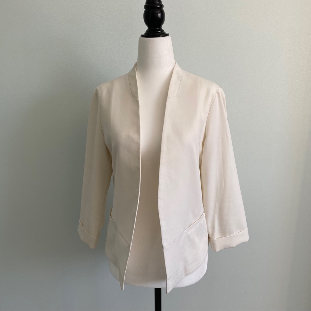 Dynamite 3/4 Length Sleeve Blazer